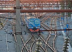 Железная дорога остается без грузов: перевозки снизились на 20-30%