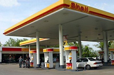 Нефтяной концерн Shell опроверг информацию о некачественном бензине на своей заправке в Санкт-Петербурге