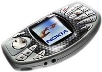 Nokia N-Gage: телефон и игрушка в одном флаконе