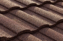 Почему композитная черепица – идеальный выбор для коттеджей и частных домов