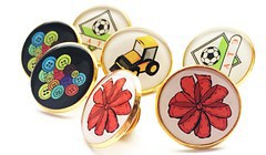 Значки и наклейки – оригинальные рекламные инструменты